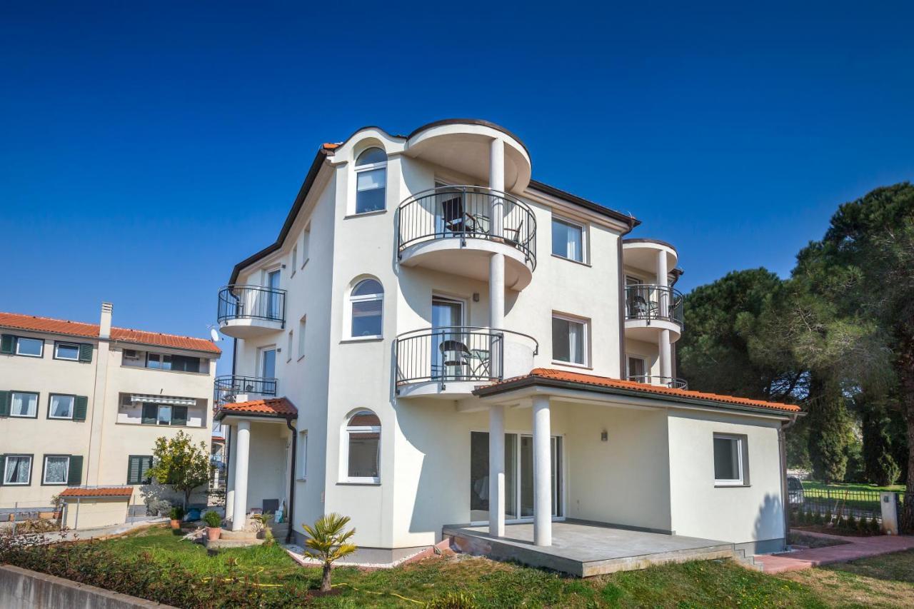 Apartamento Pinia Medulin Exterior foto