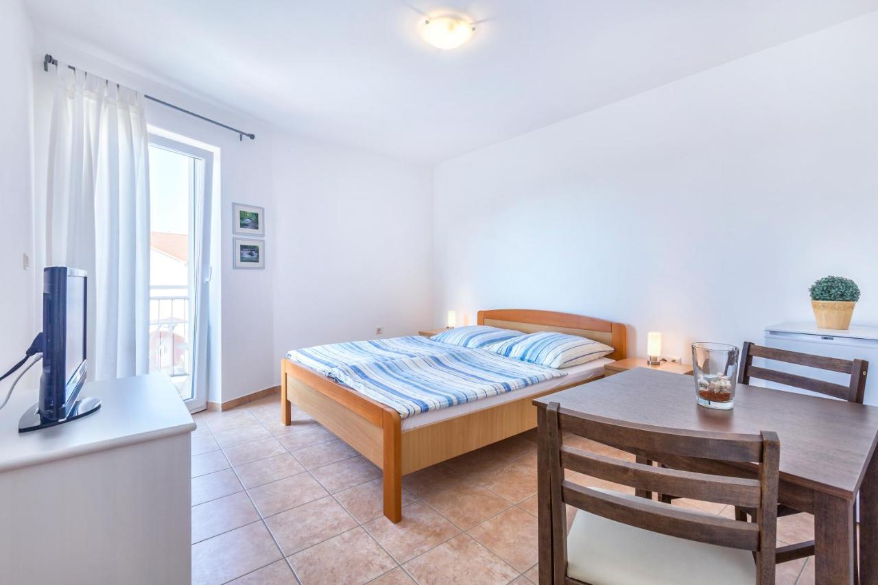 Apartamento Pinia Medulin Exterior foto